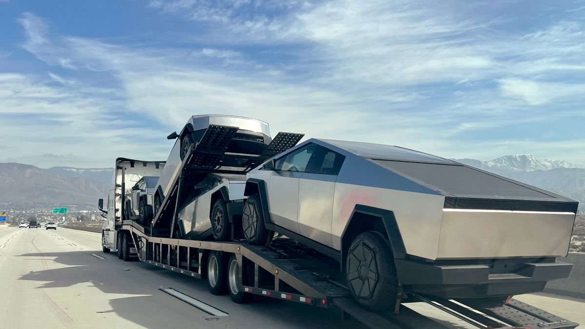Kriselnder Elektroautobauer: Tesla muss zehntausende Cybertrucks zurückrufen