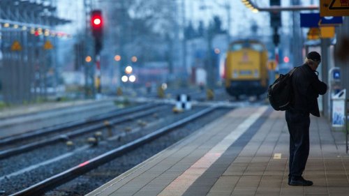 Lokführer brechen Verhandlung ab: Bahn-Tarifgespräche gescheitert – neue Streiks drohen