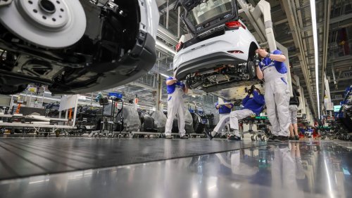 VW-Eckdaten für 2022: Betriebsgewinn von VW steigt, doch Cashflow stockt
