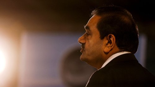 Zweitreichster Mann Indiens: Total legt Geschäftsbeziehungen zu Milliardär Adani auf Eis