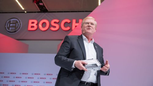 Neue Giga-Allianz VW und Bosch planen Batteriezellenpakt