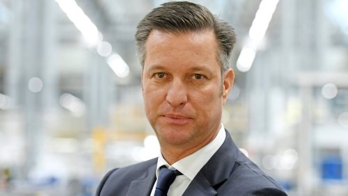 Volkswagen-Technikvorstand Schmall Warum die Gigafabrik in Salzgitter zentral für Volkswagens Überleben ist