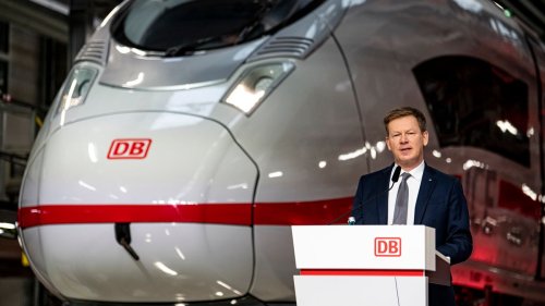 Finanztricks auf der Schiene: Wie die Bahn mit ICEs, Loks und Güterwagen zockt