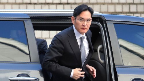 Wirtschaftskrise in Südkorea Samsung-Erbe Lee Jae Young begnadigt
