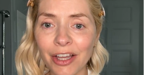 Holly Willoughby appears make-up free as she makes Instagram ...