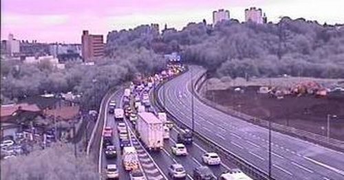 M60 Shut At Stockport Due To Police Incident Live Traffic Updates m60-shut-at-stockport-due-to-police-incident-live-traffic-updates