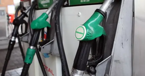 Major supermarket announces it is cutting price of petrol by 4p per litre - Manchester Evening News