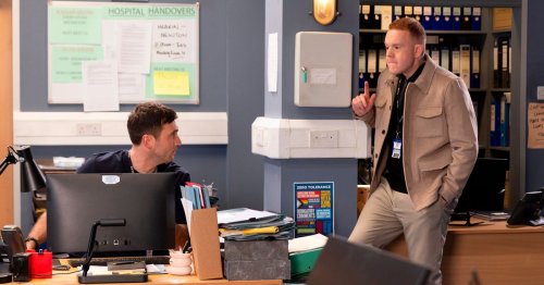 Coronation Street fans 'rumble' return in 'must' as soap issues update 8 months after sad exit