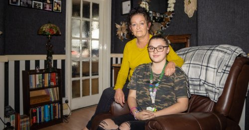 Bus station attendant wouldn't let girl with autism use disabled toilets