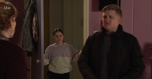Corrie fans make same demand after new face appears on soap