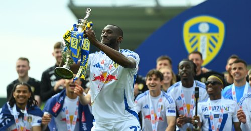 Josuha Guilavogui sends emotional Leeds United exit statement after decision