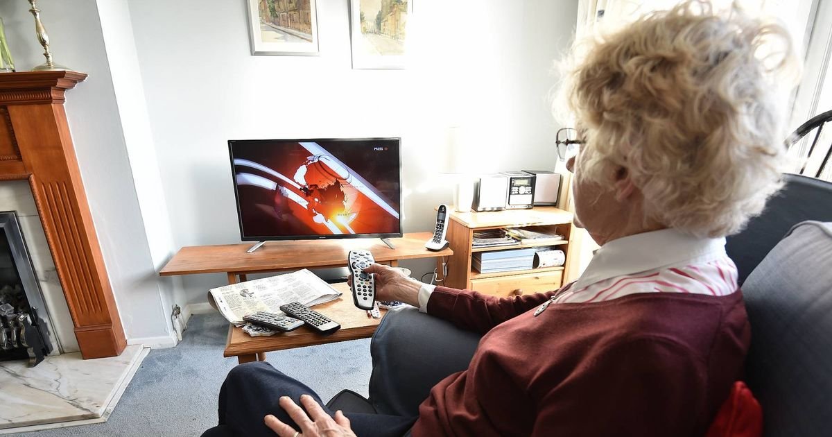 Concerns for millions as Freeview faces axe with all TV moving to online streaming