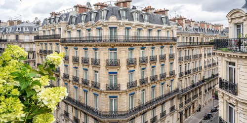 Paris’s Haussmann-Style Homes Offer a Refined Lifestyle