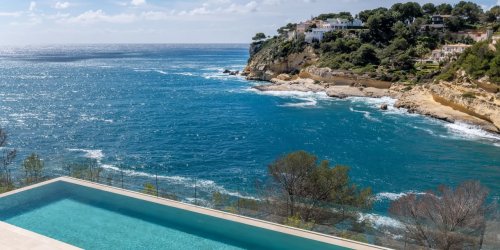 A €25 Million Modern New Build Hits the Market in Hot Mallorca
