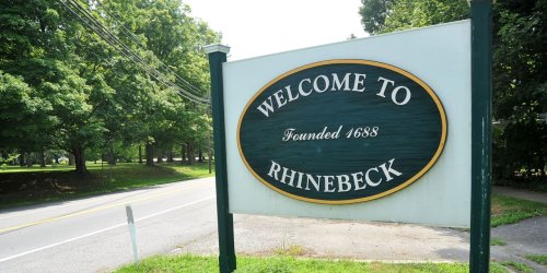 Chelsea Clinton’s Wedding Lit up Rhinebeck, New York—a Decade Later the Small Town’s Housing Market Is White Hot