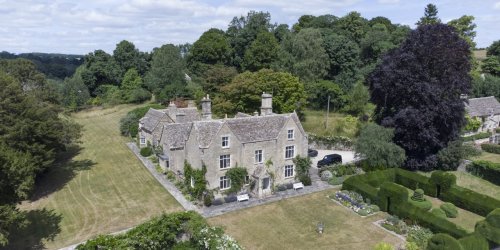 Storied English Manor House Seeks £250,000—Per Year