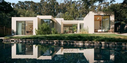 Biophilic Los Angeles House Built Like a Terrarium Lists for $13 Million
