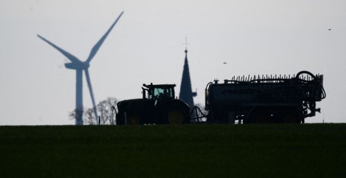 Pressions sur des journalistes : il ne fait pas bon d'enquêter sur l'agro-industrie en Bretagne