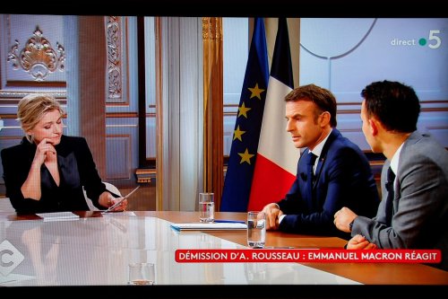 Rédaction sous pression, humiliations et jalousies : dans les coulisses pas si cool de C à vous