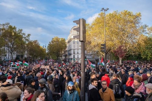 Apologie du Hamas, allusion de Mélenchon sur Drahi : le pire des rassemblements pro-palestiniens du 4 novembre