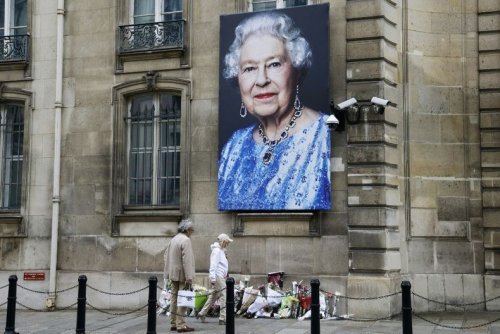 Christophe Trivalle, gériatre : "Non, Elizabeth II n’est pas 'morte de vieillesse' !"