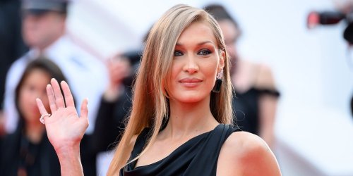 Avec sa robe dénudée, Bella Hadid a régné sur le tapis rouge de la cérémonie d'ouverture du Festival de Cannes