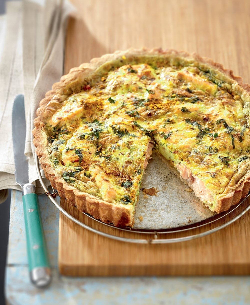 Tarte au saumon, coco, curry et coriandre