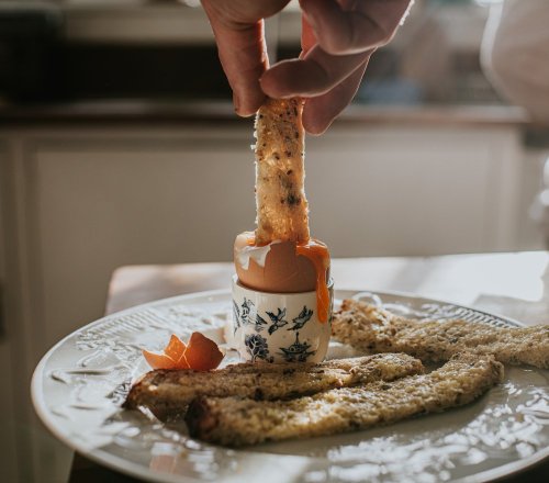 Oeufs à la coque : les astuces et la recette de Paul Bocuse