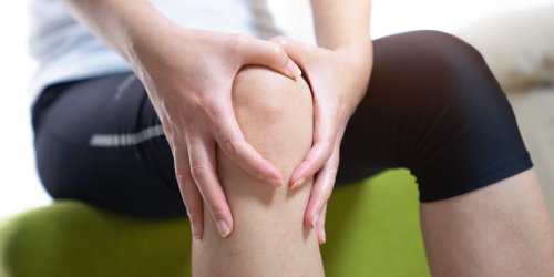 Pratiquer ce sport doux pourrait faire disparaître vos douleurs aux genoux