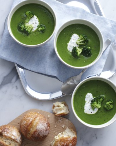 Ce velouté de brocoli tout simple va vous faire adorer ce légume !