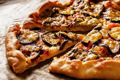 Pizza aux aubergines