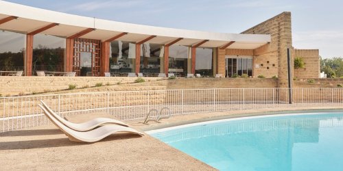 Où partir pendant les ponts de mai ? 10 hôtels design pour s’évader