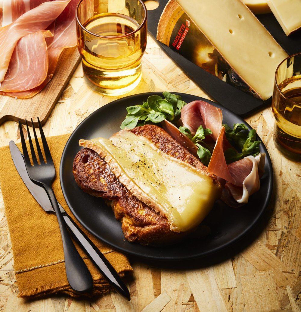 Brioche perdue au fromage à raclette