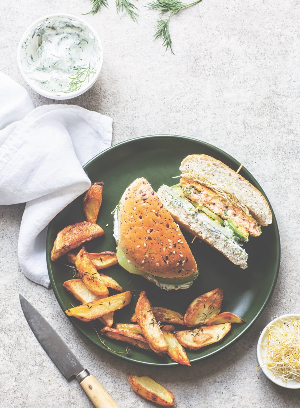 Burger de saumon à l'aneth