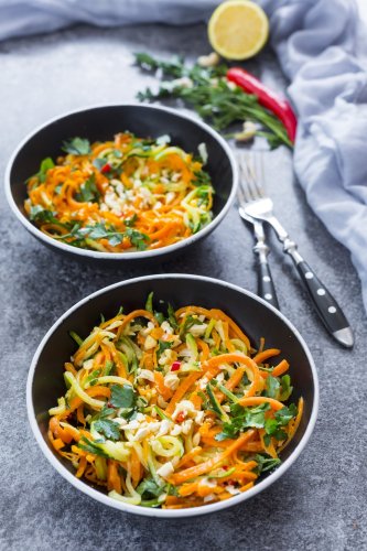 Nouilles de légumes façon bowl asiatique