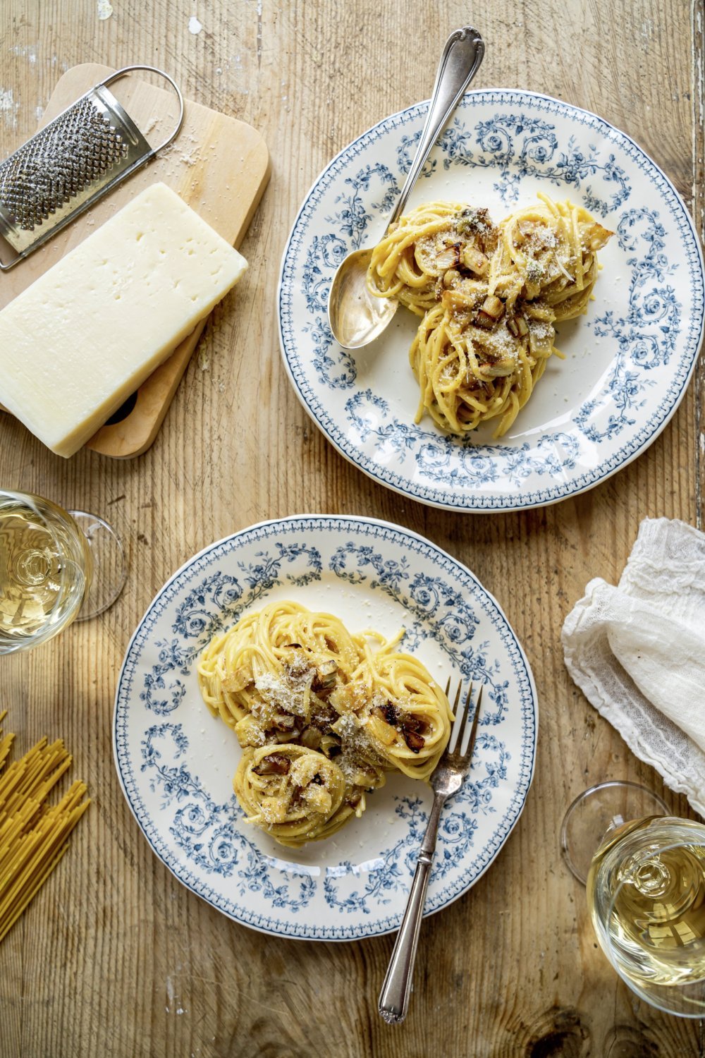 Spaghetti façon carbonara au fenouil caramélisé