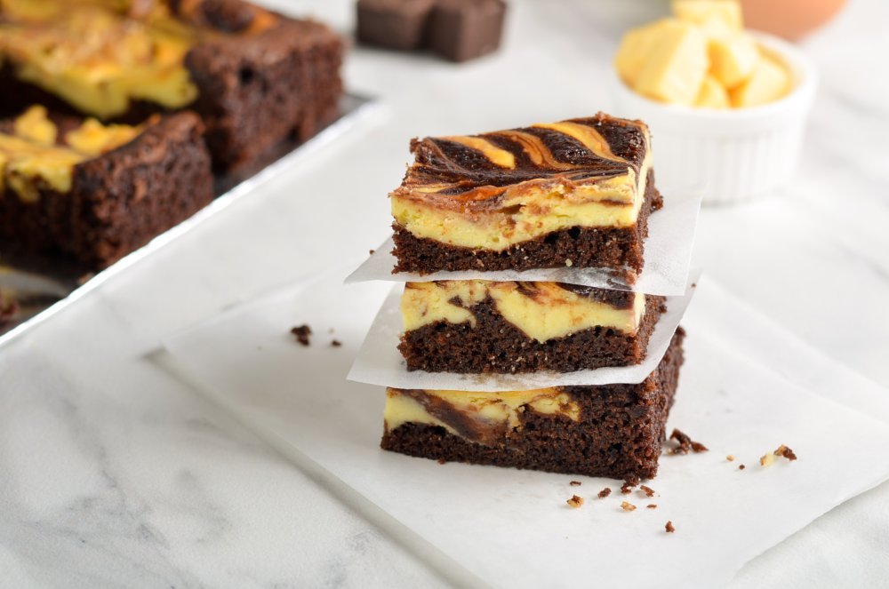 Ce brownie marbré au cheesecake est une pure folie : fondant, crémeux… impossible d’y résister !