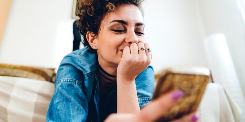 Attentionné, empathique, fidèle et émotionnellement mature : l’IA boyfriend serait-il le partenaire idéal ?