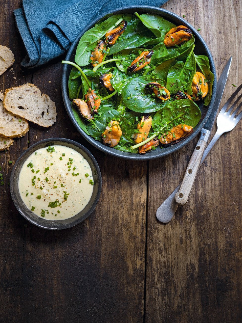 Salade d'épinards aux moules