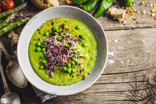 Ce velouté express aux petits pois surgelés est tellement bon qu’on dirait du frais