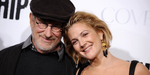 "Impuissant", Steven Spielberg regrette de ne pas avoir pu protéger Drew Barrymore quand elle était enfant