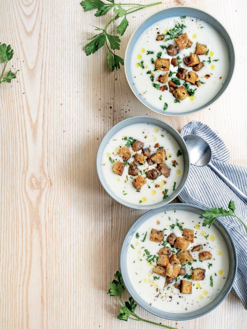 Velouté de panais au lait de coco
