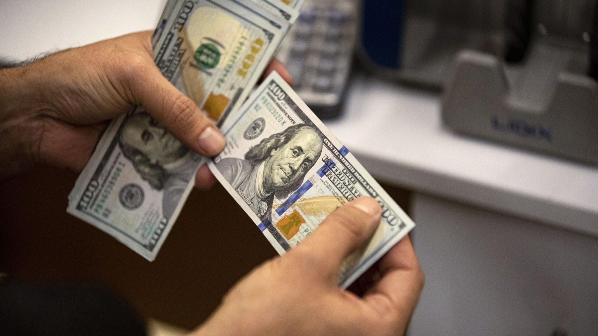 Tariffs could strengthen the dollar, sap U.S. export power