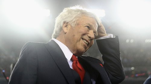 Patriots owner wants his Super Bowl ring back from Putin