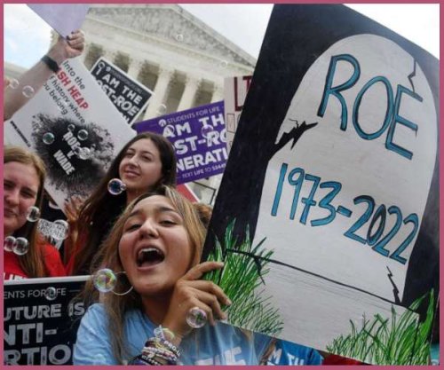 How does American React on Supreme Courts Overturning Roe Vs Wade?