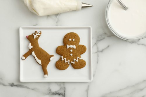 Martha's Favorite Royal Icing Recipe for Decorating Sugar Cookies