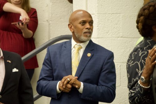 Bill to ease restrictions on second jobs for lawmakers gets a boost - Maryland Matters