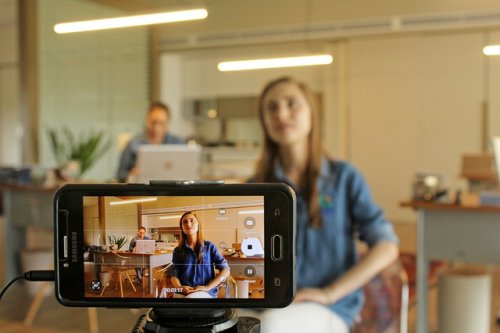 How Video Helps Increase Ecommerce Conversion Rates