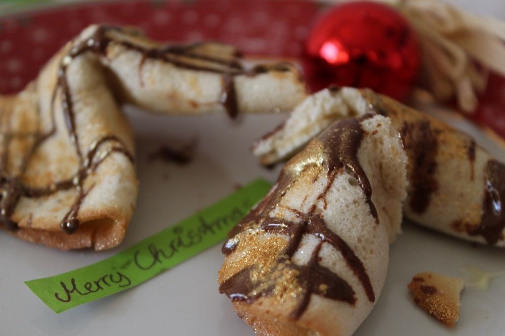 Goldige Glückskekse aus der Weihnachtsbäckerei - Mary loves