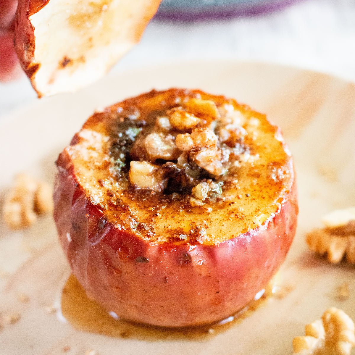 Stuffed Baked Apples with Walnuts [+Video]